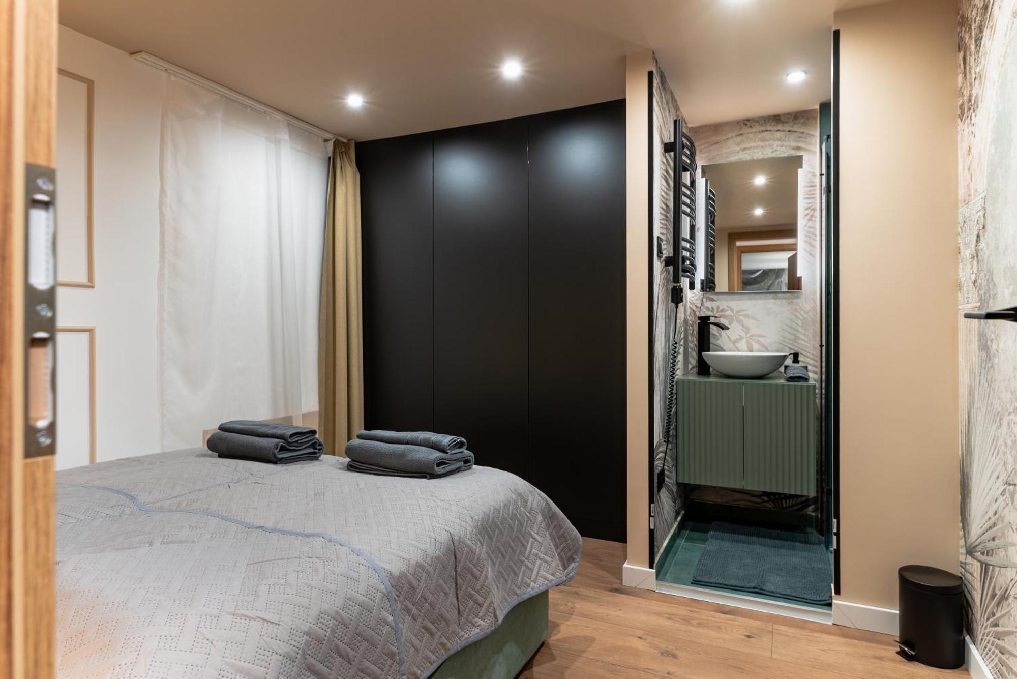 Asti Diamond Apartment Будапеща Екстериор снимка